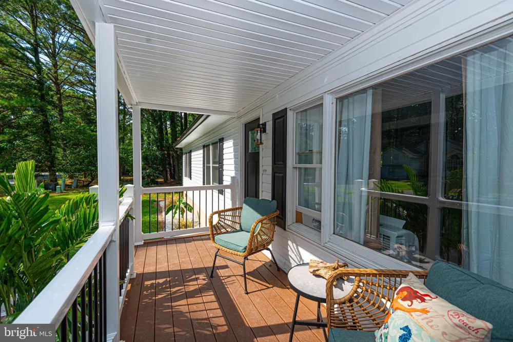 120 ROBIN HOOD Ocean Pines, MD 21811