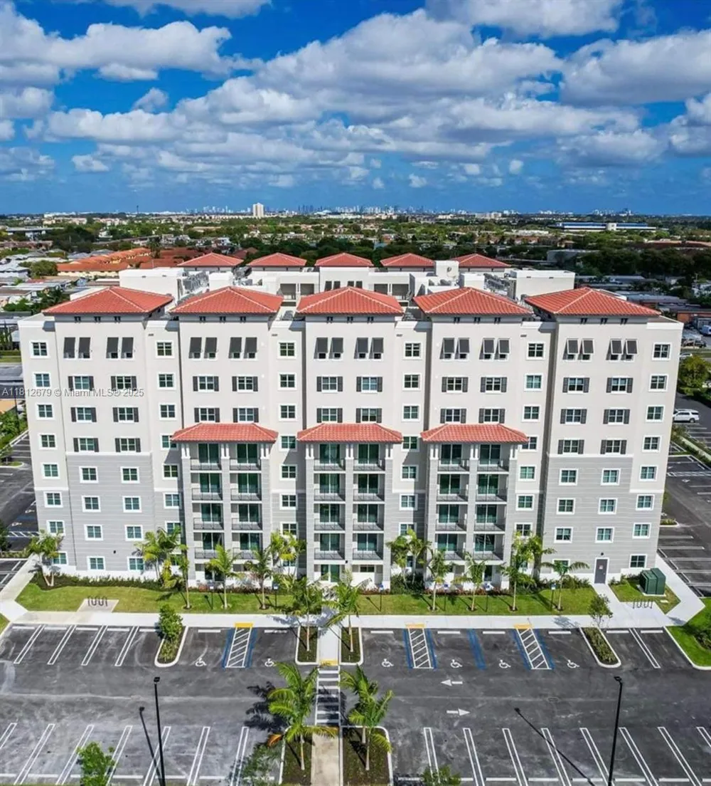 400 NW 112th Ave #718 Sweetwater, FL 33172