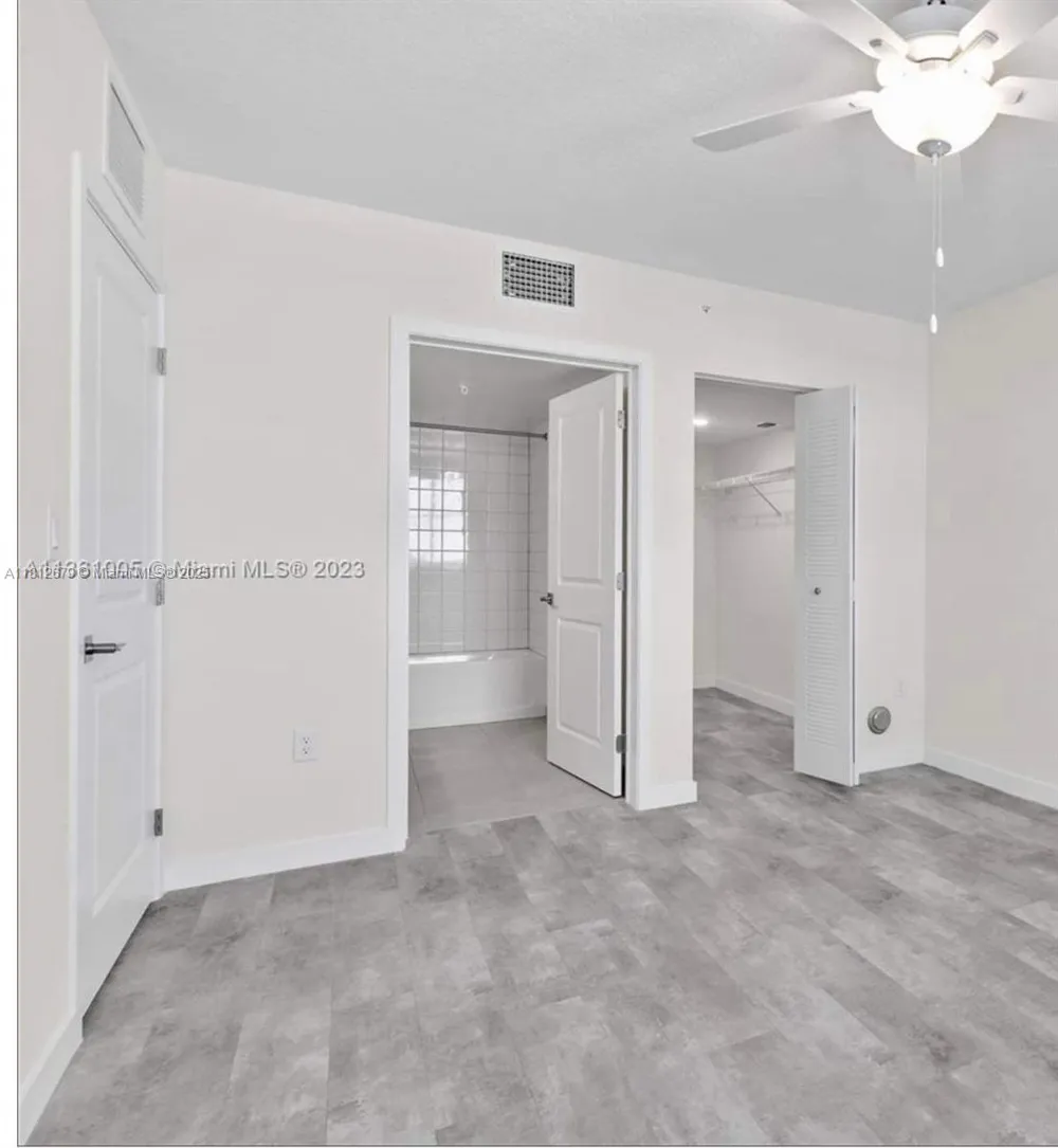 400 NW 112th Ave #718 Sweetwater, FL 33172