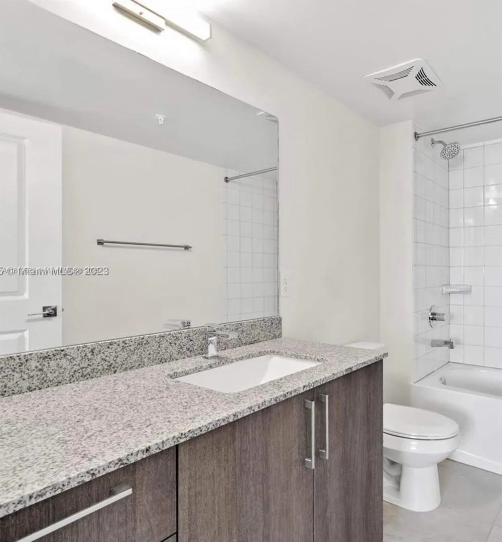 400 NW 112th Ave #718 Sweetwater, FL 33172