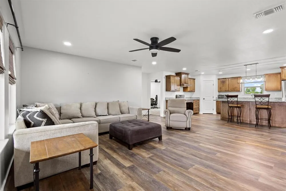 293 Private Road 36008 Honey Grove, TX 75446