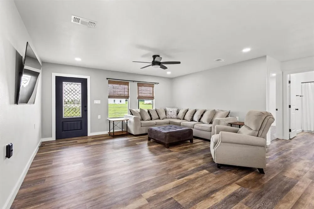 293 Private Road 36008 Honey Grove, TX 75446