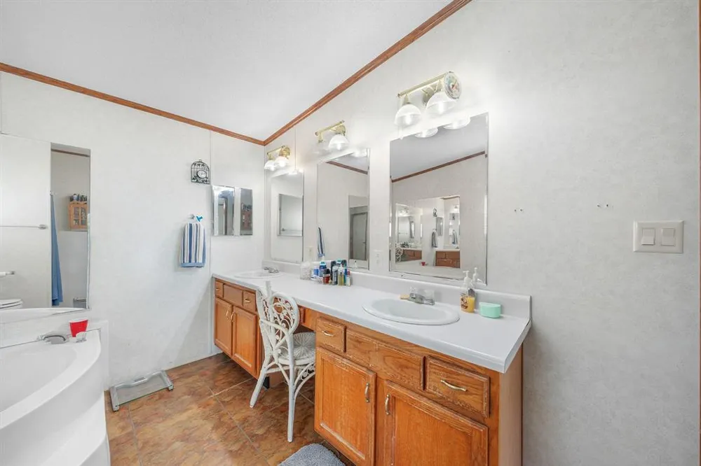 2287 Fm-3132 Klondike, TX 75448
