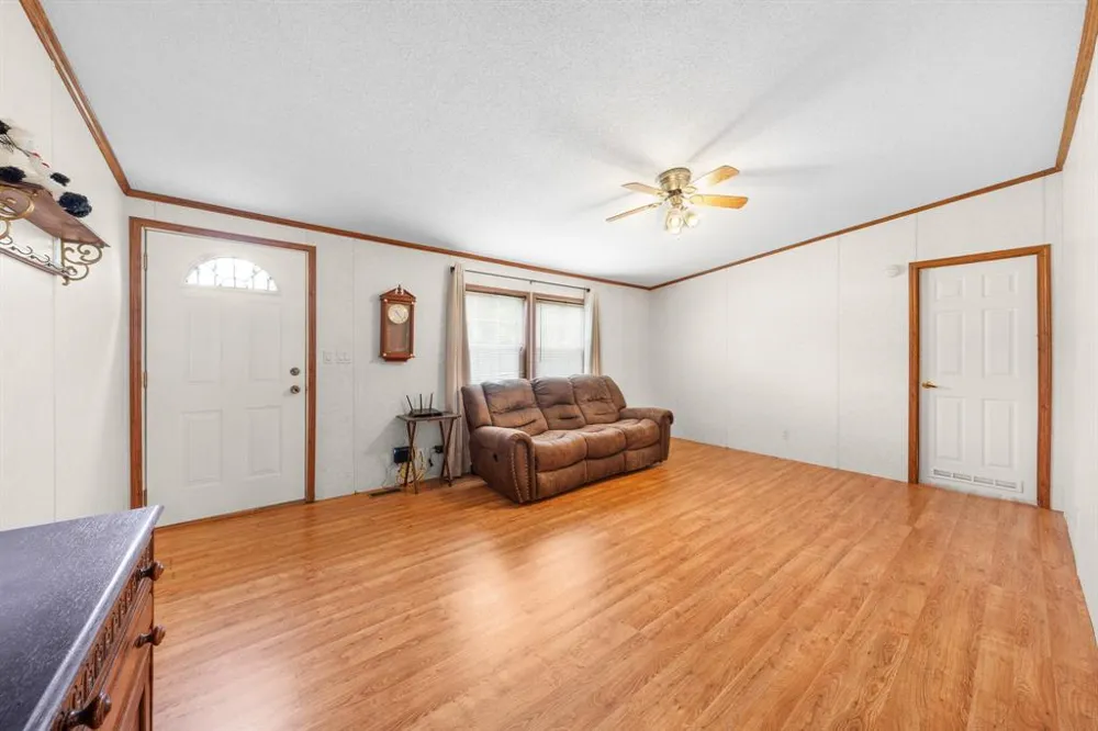 2287 Fm-3132 Klondike, TX 75448