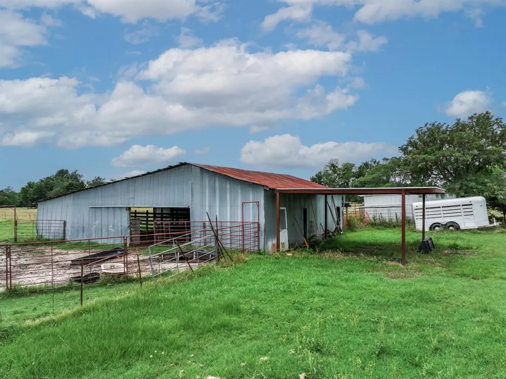 2287 Fm-3132 Klondike, TX 75448