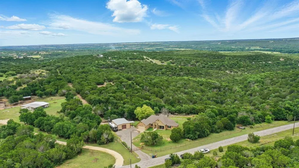 565 Ridgeway Drive Bluff Dale, TX 76433