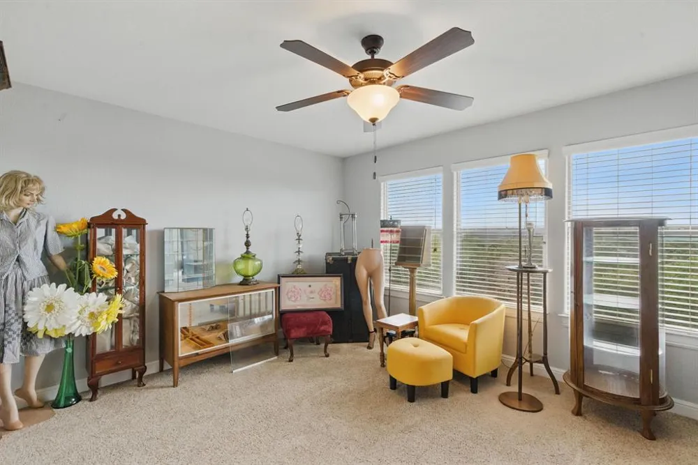 565 Ridgeway Drive Bluff Dale, TX 76433