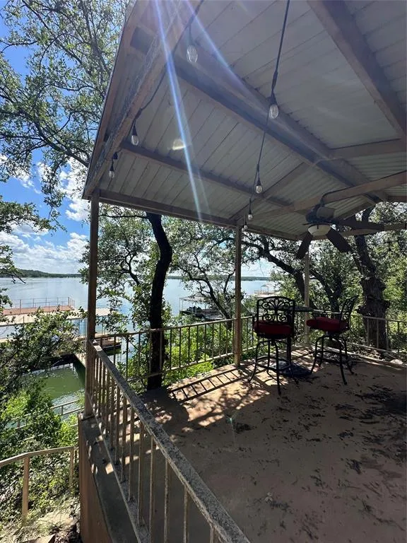 572 Oak Point Drive May, TX 76857