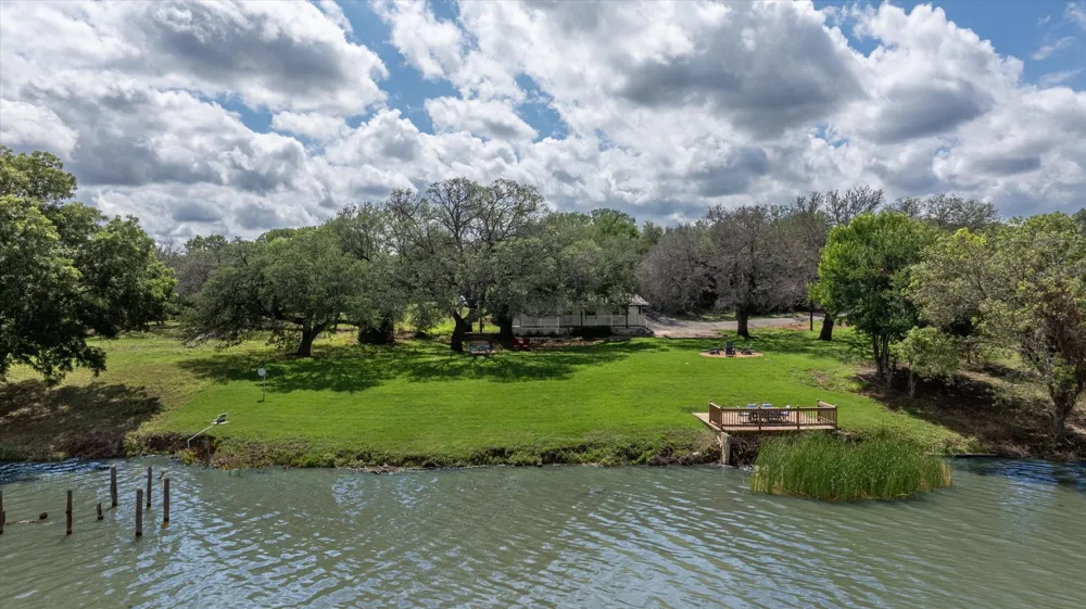 5986 Field Court Granbury, TX 76048