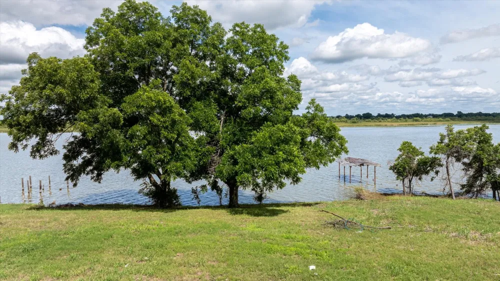 5986 Field Court Granbury, TX 76048