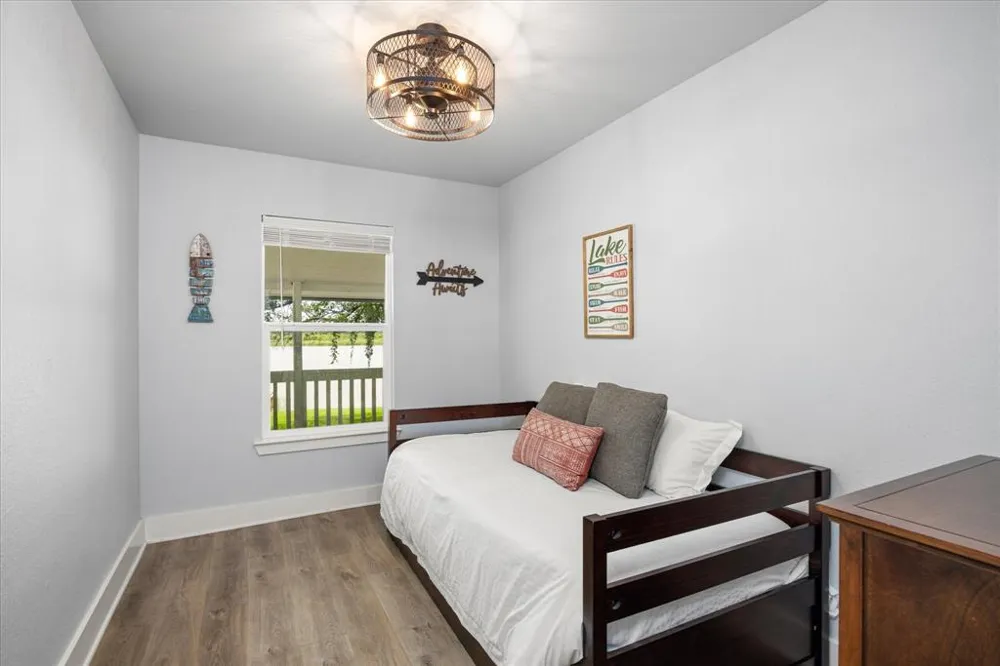 5986 Field Court Granbury, TX 76048