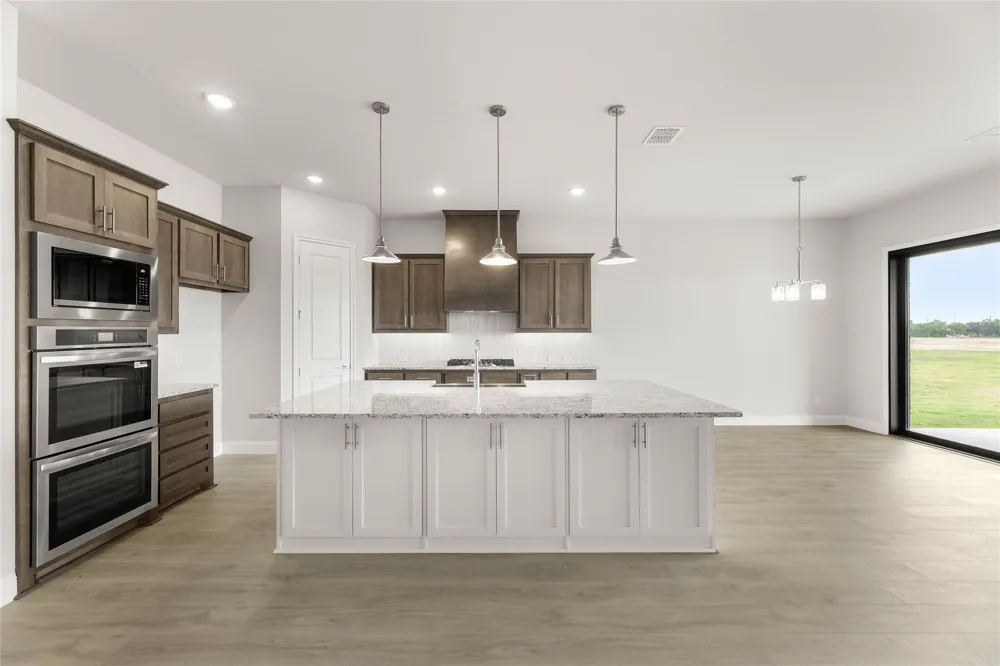 132 Evanston Court Rhome, TX 76078
