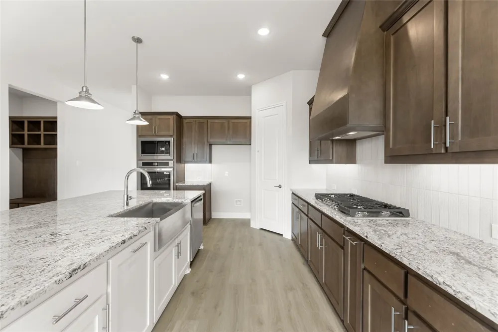 132 Evanston Court Rhome, TX 76078