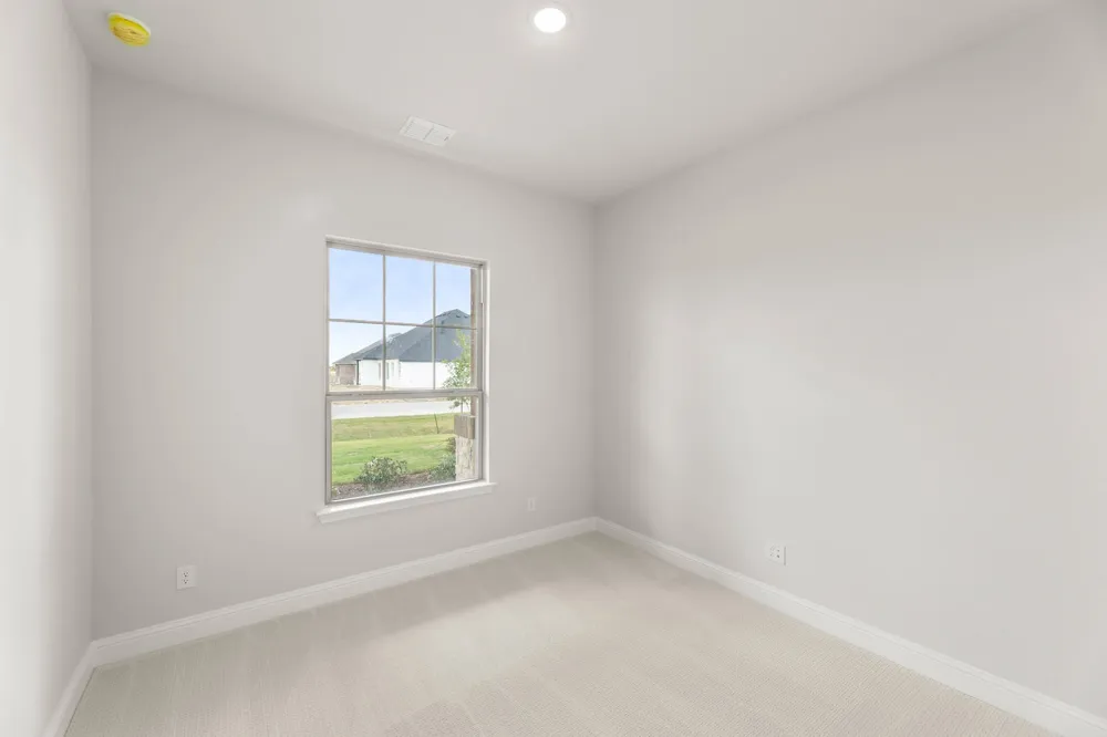 132 Evanston Court Rhome, TX 76078