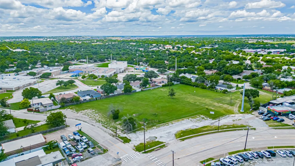 730 S Cherry Lane White Settlement, TX 76108