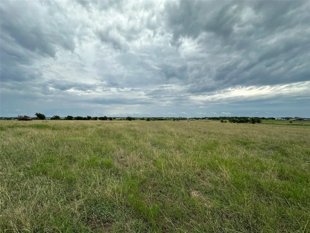 19621 FM 2115 Salado, TX 76571