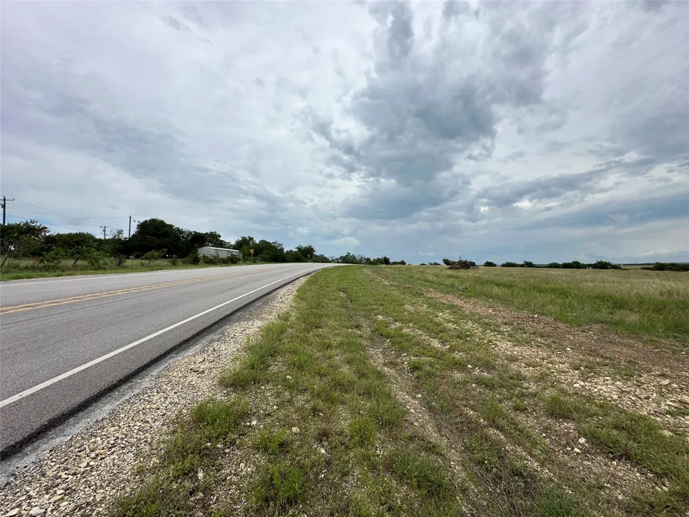 19621 FM 2115 Salado, TX 76571