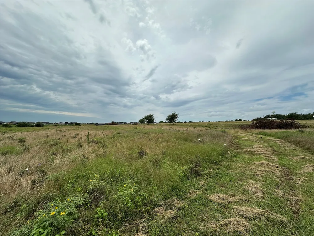 19621 FM 2115 Salado, TX 76571