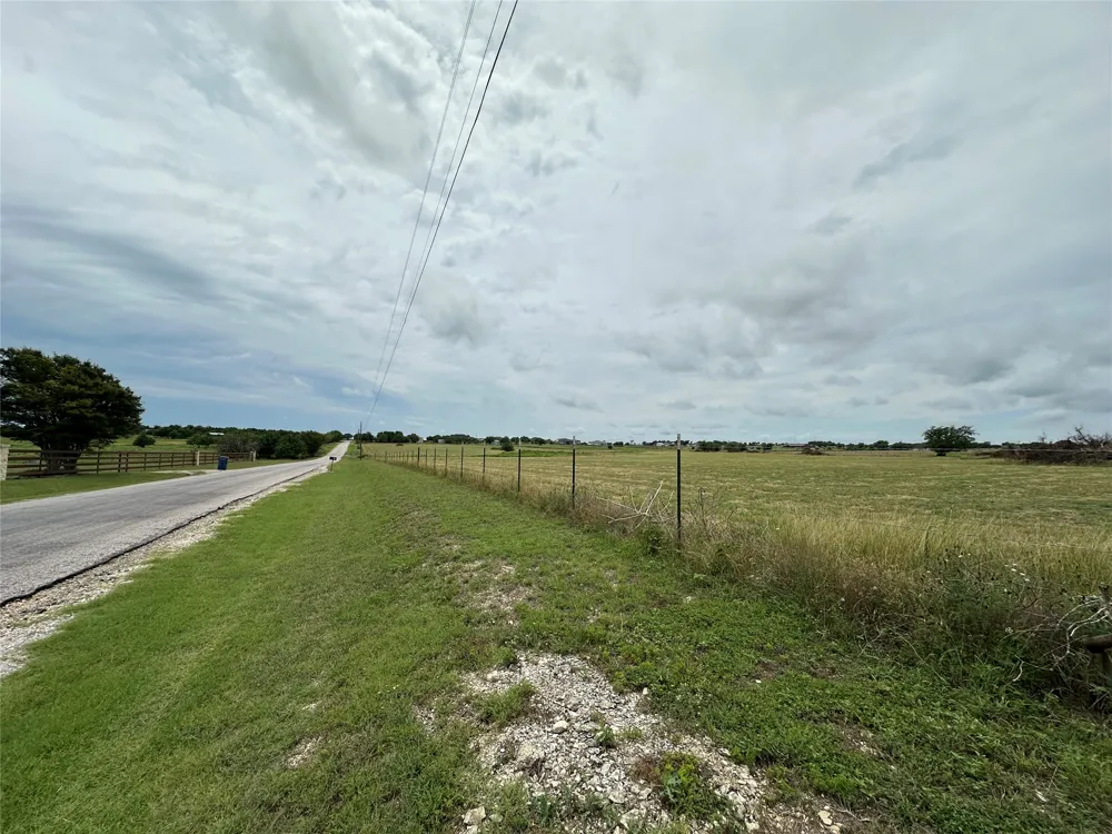 19621 FM 2115 Salado, TX 76571