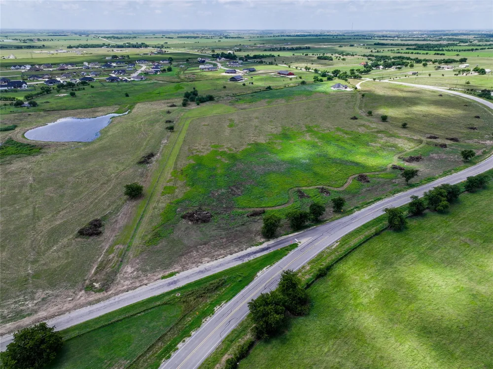 19621 FM 2115 Salado, TX 76571