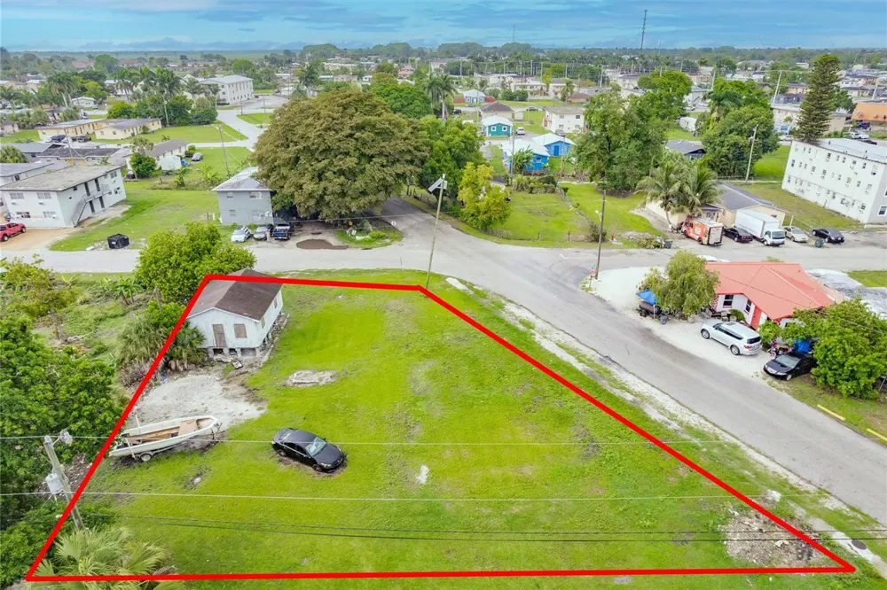 601 SW 6TH STREET Belle Glade, FL 33430