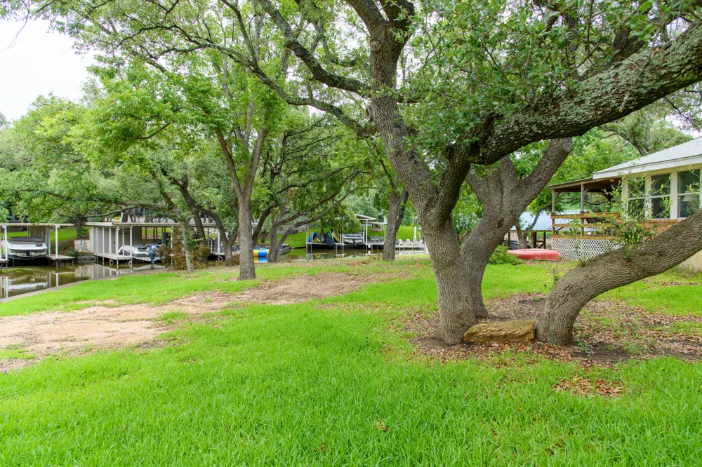 19 CR 132A Kingsland, TX 78639