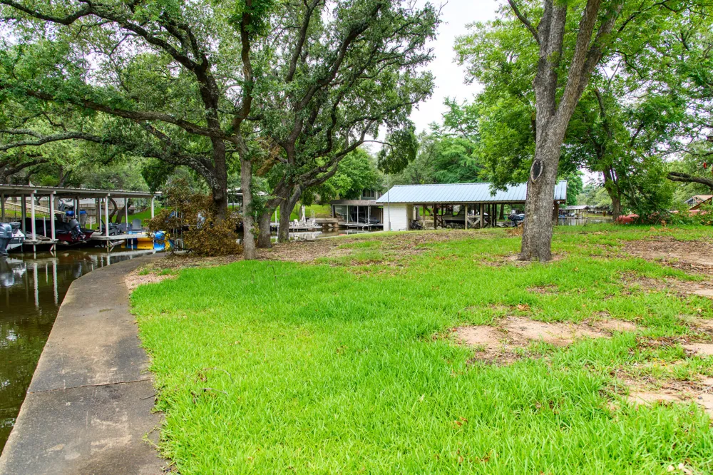19 CR 132A Kingsland, TX 78639