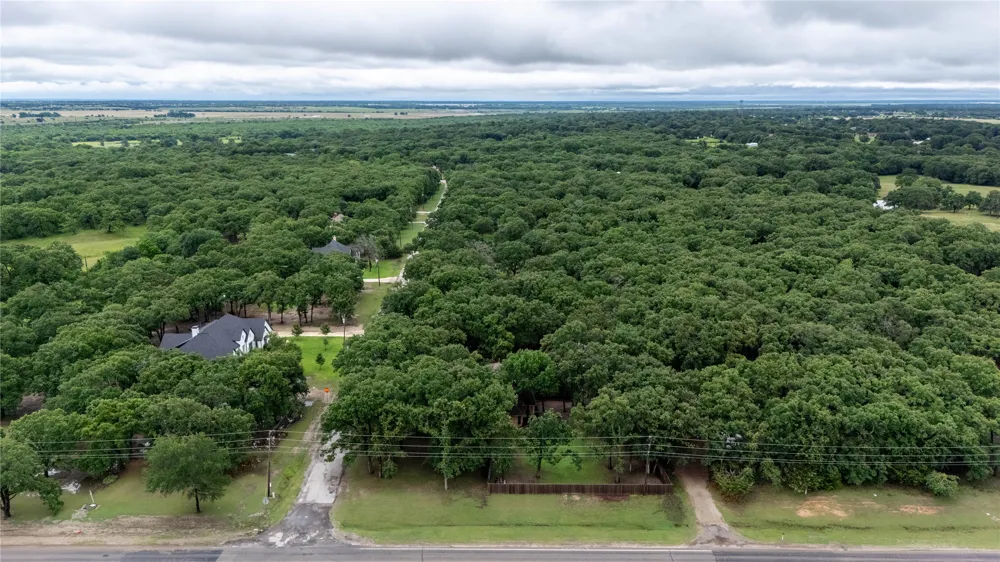 320 Rustic Oaks Combine, TX 75159