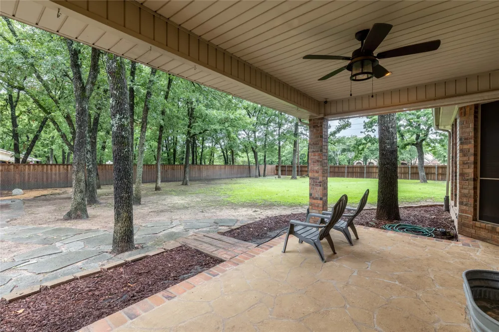 320 Rustic Oaks Combine, TX 75159