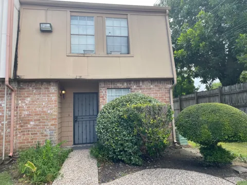 9200 W Bellfort Street #40