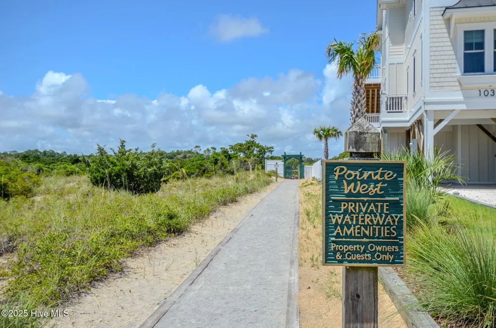 1038 Tide Ridge Drive Holden Beach, NC 28462