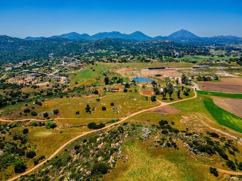 2342 Dye Road Ramona, CA 92065