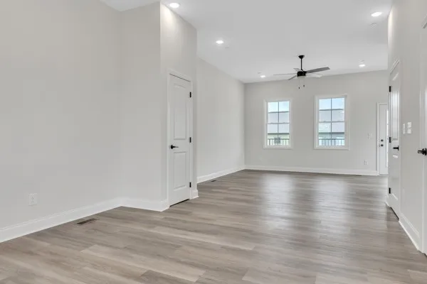 179 Charleston Ave Pleasant View, TN 37146