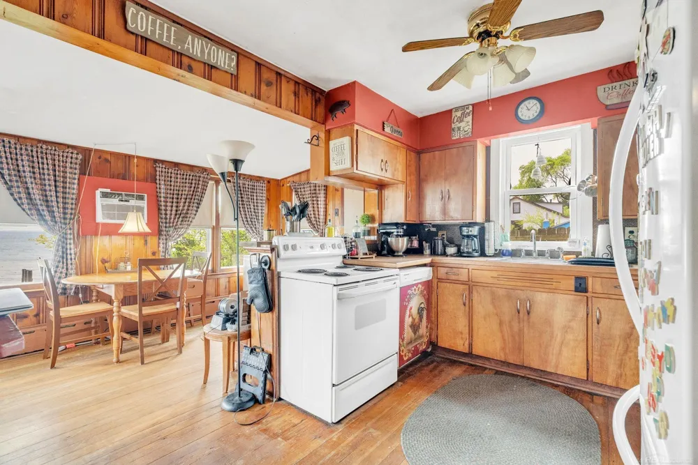 Lakeshore Road Worth Township, MI 48450