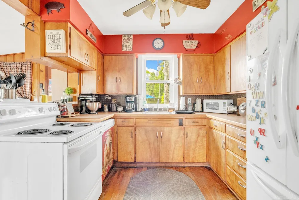 Lakeshore Road Worth Township, MI 48450