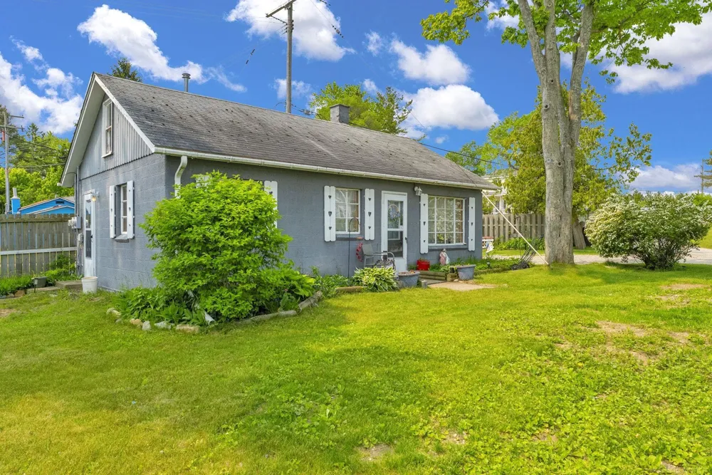 Lakeshore Road Worth Township, MI 48450