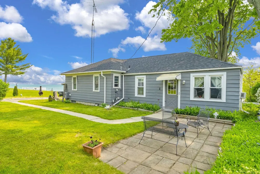 Lakeshore Road Worth Township, MI 48450