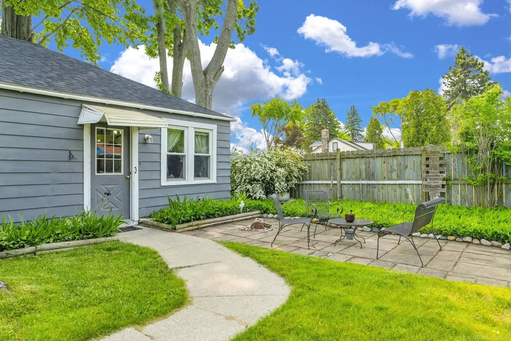 Lakeshore Road Worth Township, MI 48450