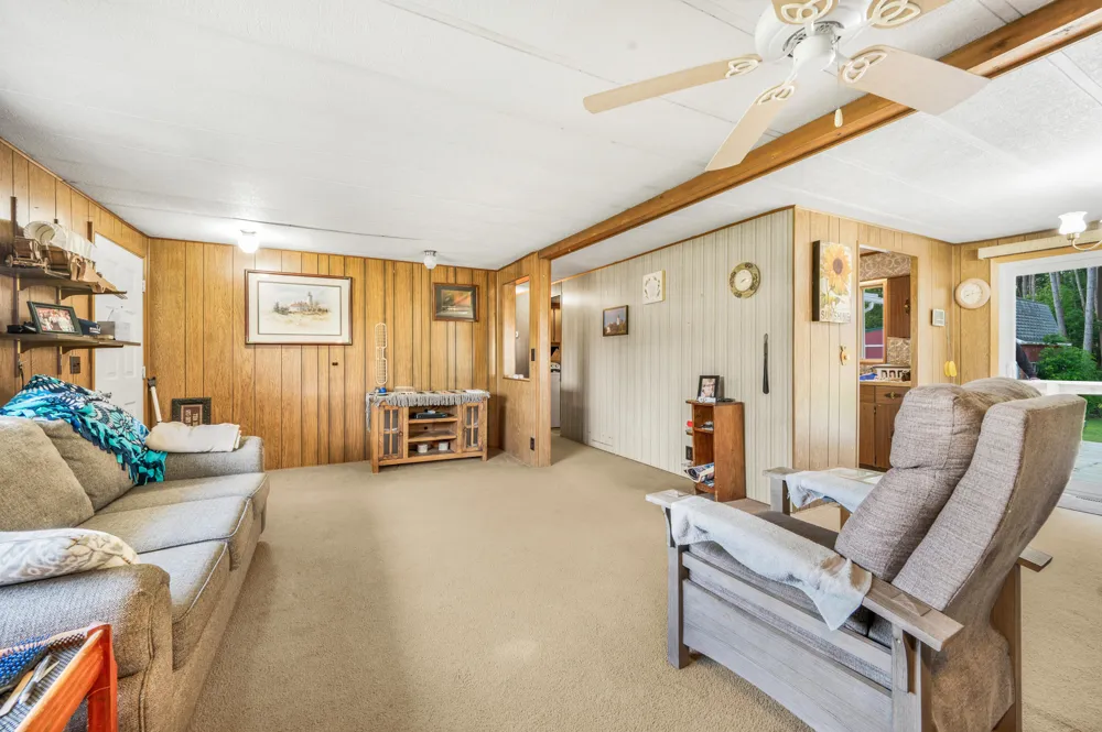 7873 River Rd Evart, MI 49631