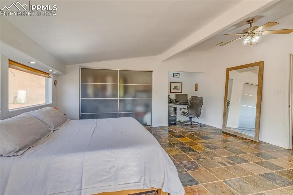 11150 W Highway 24 Crystola, CO 80819