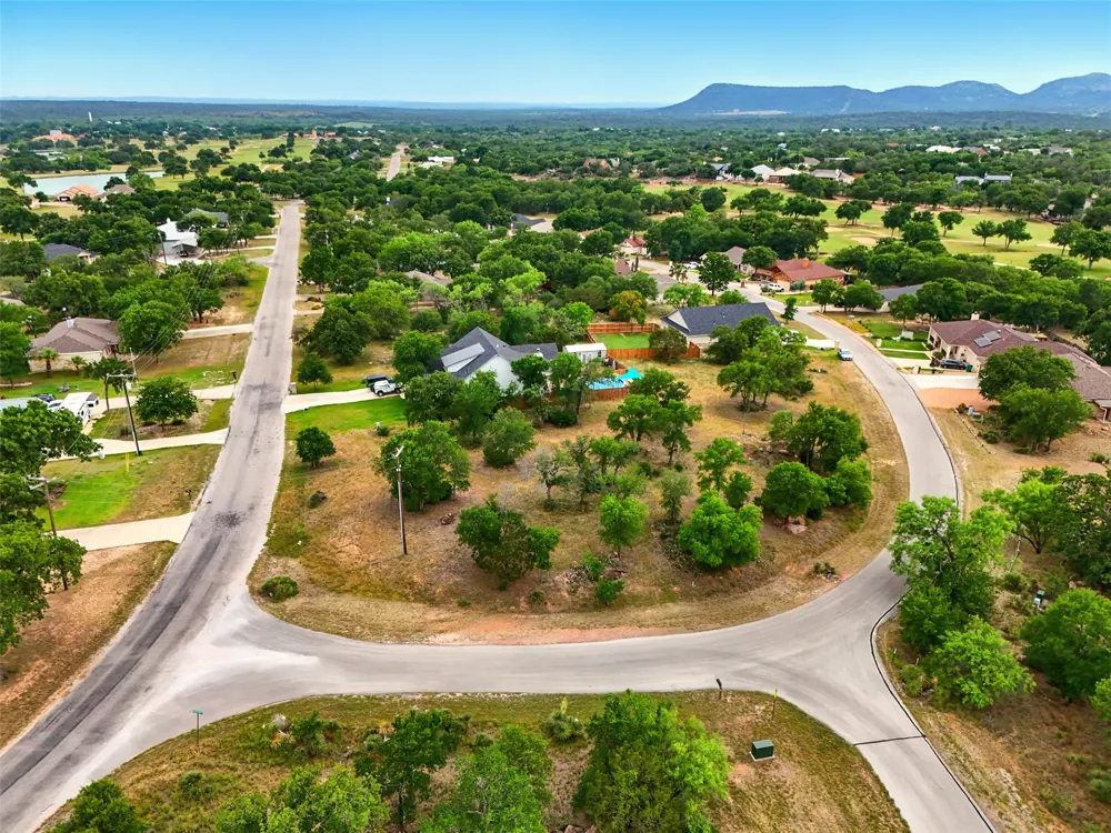 205 Skyline Drive Kingsland, TX 78639