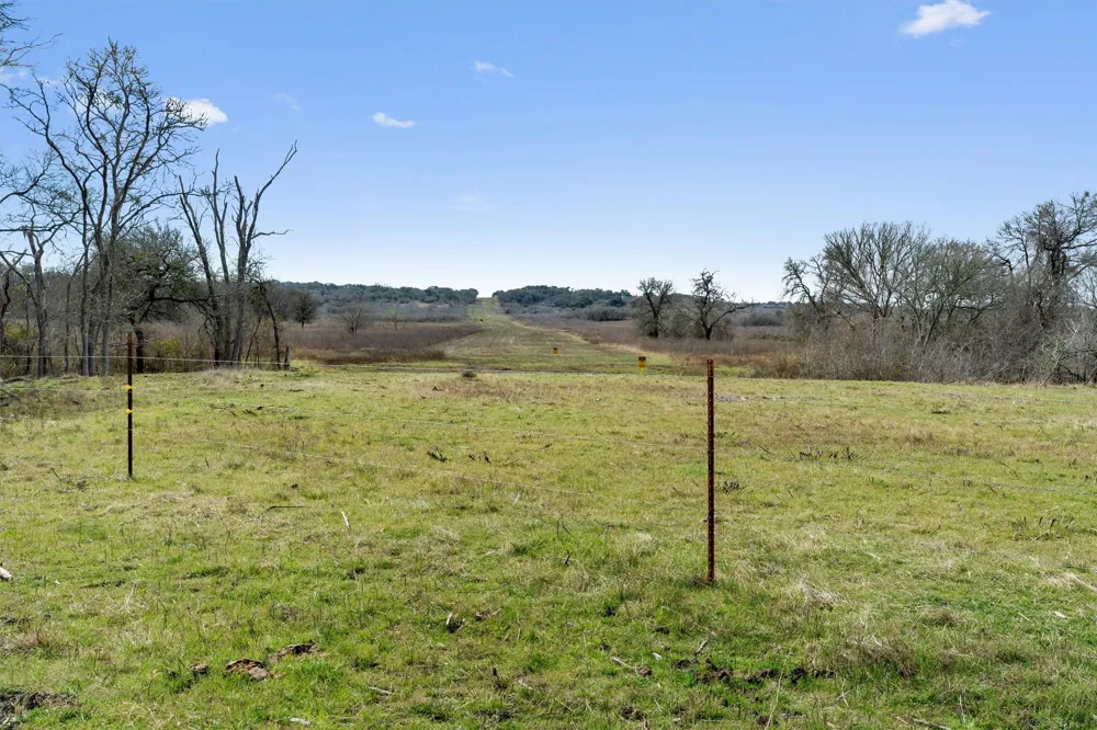Rolling Ridge Road Lockhart, TX 78644