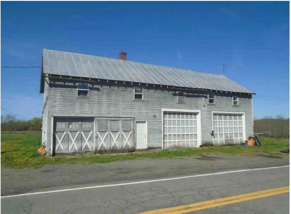 166 Fingar Road Hudson, NY 12534