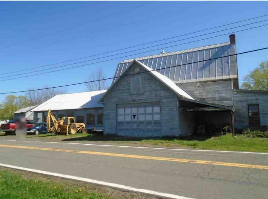166 Fingar Road Hudson, NY 12534