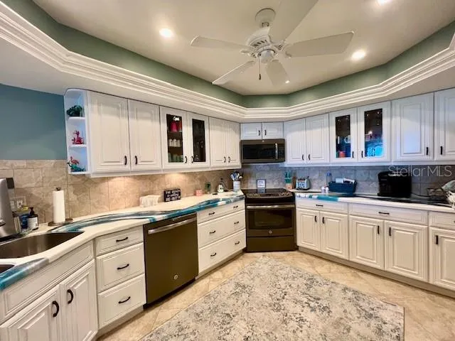 3270 SOUTHSHORE DRIVE #72B Punta Gorda, FL 33955