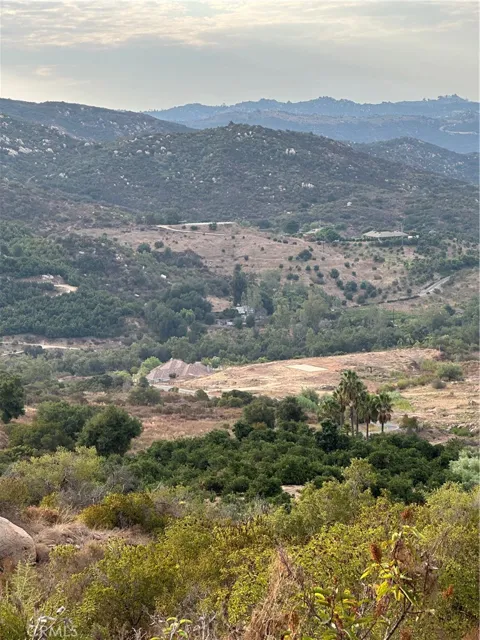 Vuelta Grande Road