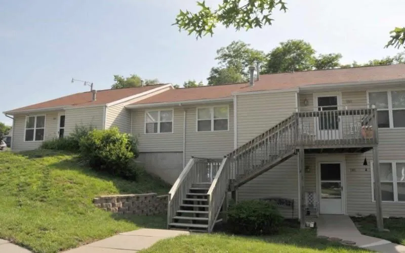 200 High St Liberty, MO 64068