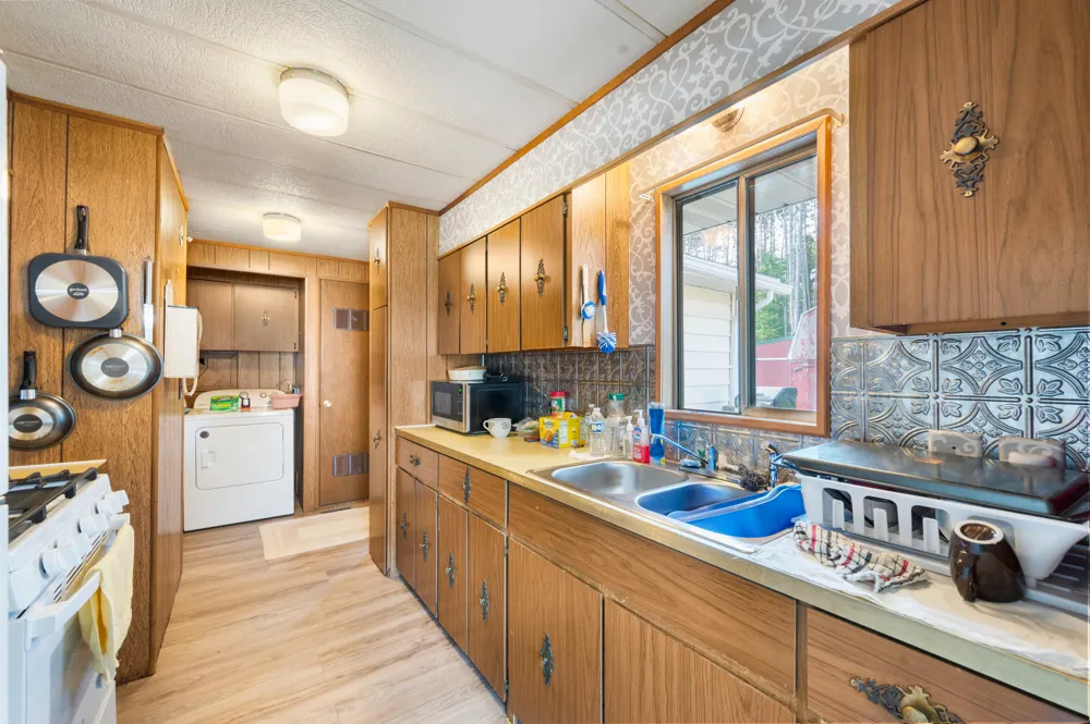 7873 River Rd Osceola Township, MI 49631