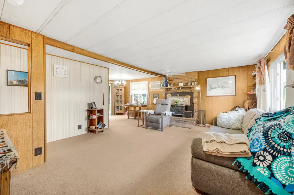 7873 River Rd Osceola Township, MI 49631