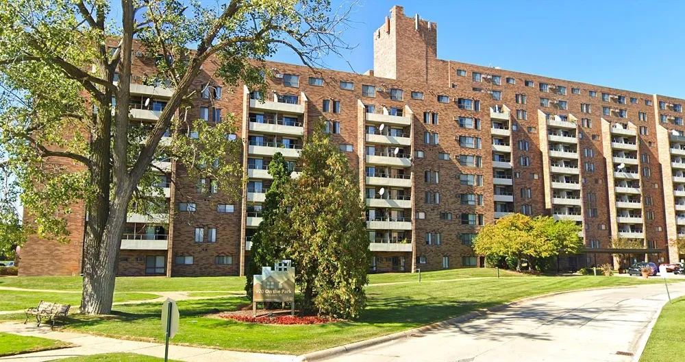 920 John R Road Troy, MI 48083